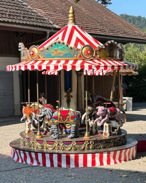 Kinderkarussell Nostalgie ano 1890